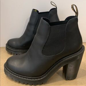 Dr. Martens HURSTON WOMEN'S LEATHER BOOTS size 9
